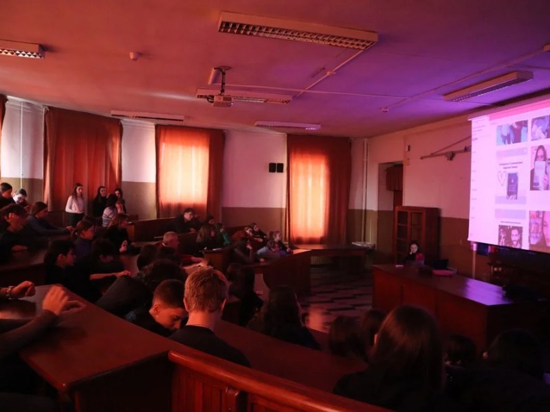 ASSEMBLEE IN COGESTIONE: LE&nbsp;RECENSIONI